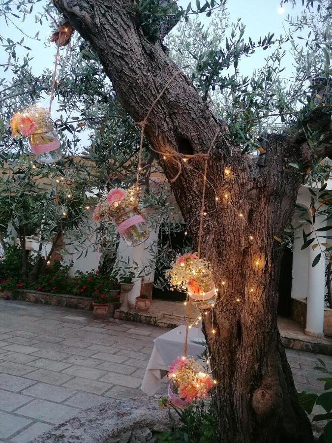 Villa Agriturismo Il Sorriso Degli Ulivi - Dimora Di Charme Gallipoli Exterior foto